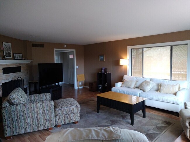 Photo - Furnished Month to Month Rental ~ Beautifu...