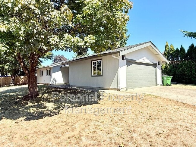 Building Photo - 15802 SE 14th St Rental