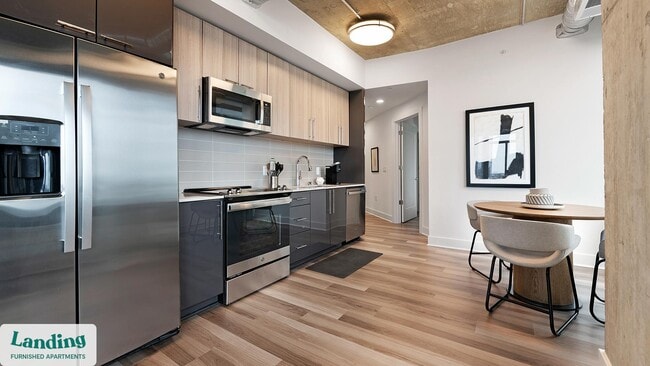 Photo - 5201 Leesburg Pike Unit 430