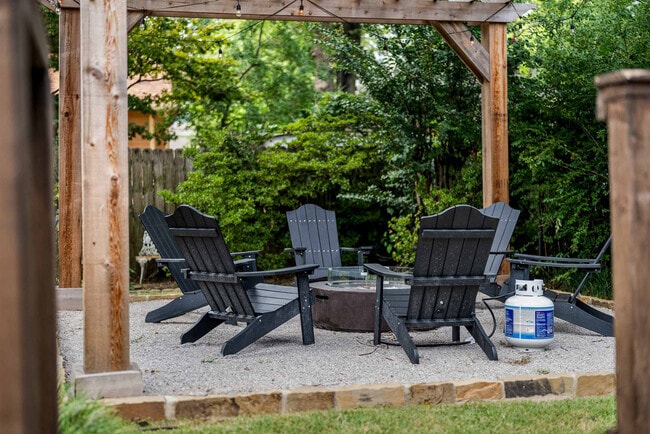 Photo - 397 Angelus St Unit ID1023312P