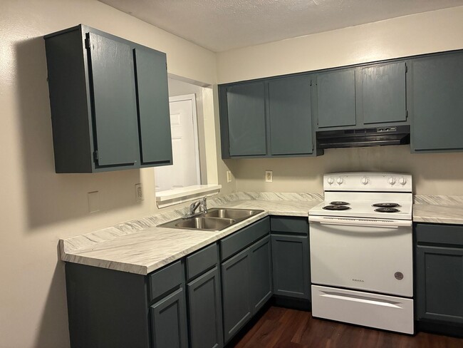 Photo - 2702 W Kentucky St Unit 2702 W Kentucky Street #1
