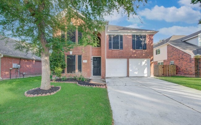 Building Photo - 2005 Village Park Dr