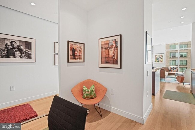 Photo - 1177 22nd St NW Unit 8J