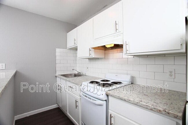 Photo - 1212 S Longfellow St Unidad 204