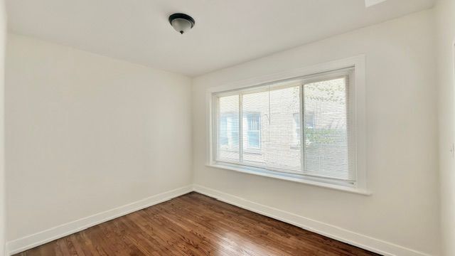 Photo - 7831 S Kingston Ave Unit 2