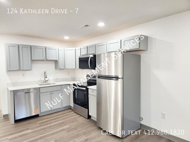 Building Photo - 124 Kathleen Dr Unit 7