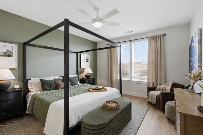 Photo - HARMON Melissa by Crescent Communities