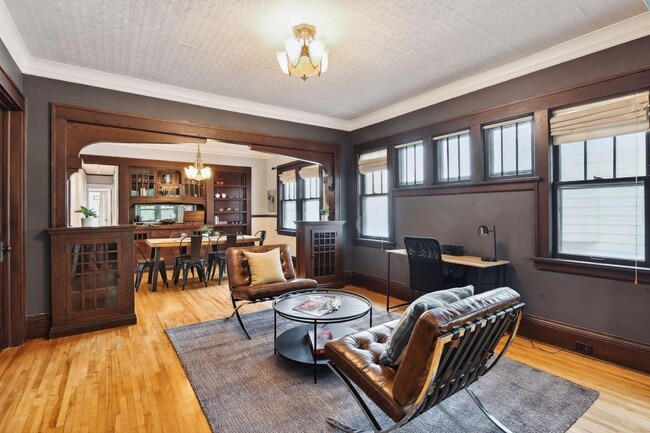 Photo - 3006 W 44th St