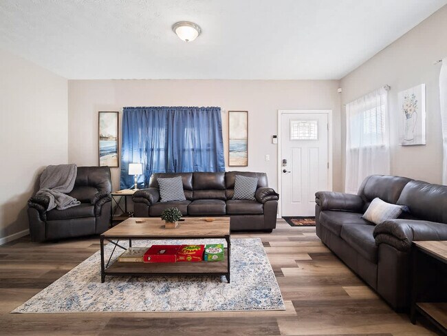 1415 W 57th St Unidad SI ID1496100P