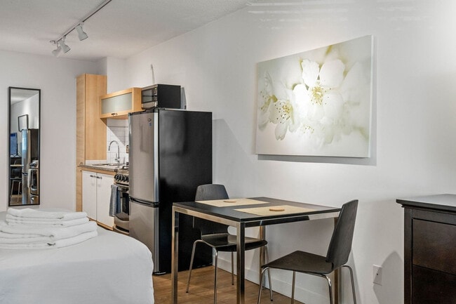 Building Photo - 47 5th St NW Unit ID1226667P