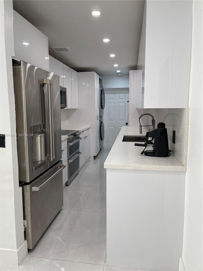 Photo - 1791 SW 3rd St