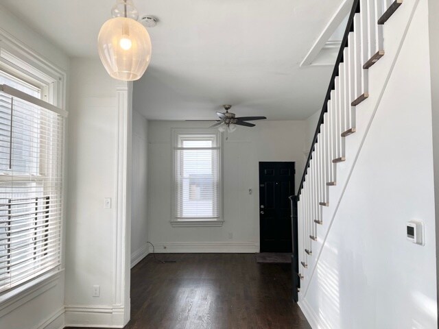 Photo - 1629 N Claremont Ave