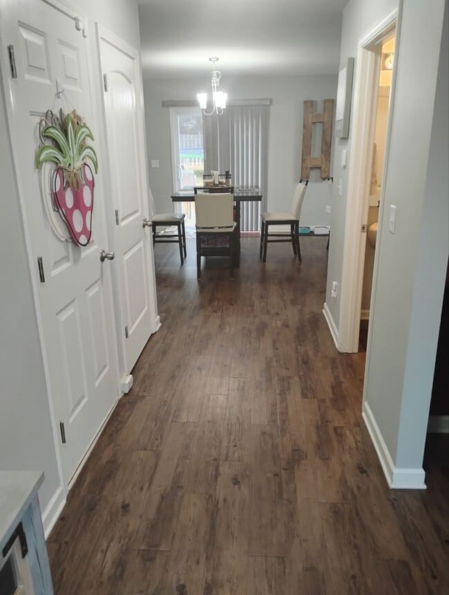 Photo - Modern-Lux Style 4BR/2.5BA House