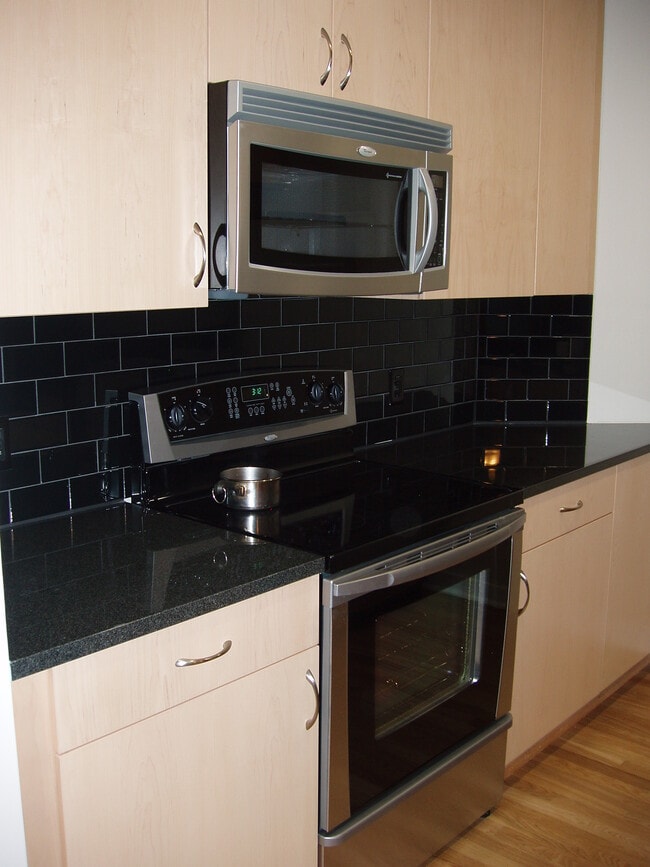 Photo - 400 W Peachtree St NW Unit 3115