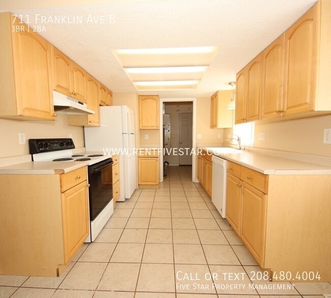 Photo - 711 Franklin Ave