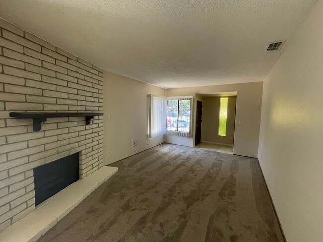 Photo - 6900 Trovita Way