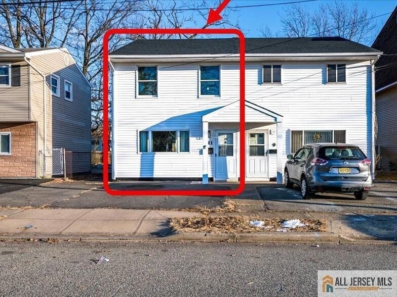Photo - 11 Hyde Ave