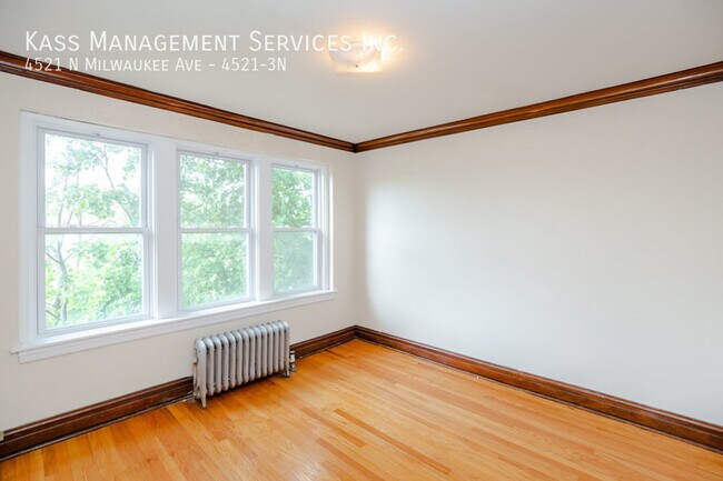 Photo - 4521 N Milwaukee Ave Unit 4521-3N