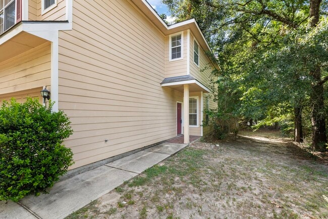 Photo - 229 Summerhaze Cir
