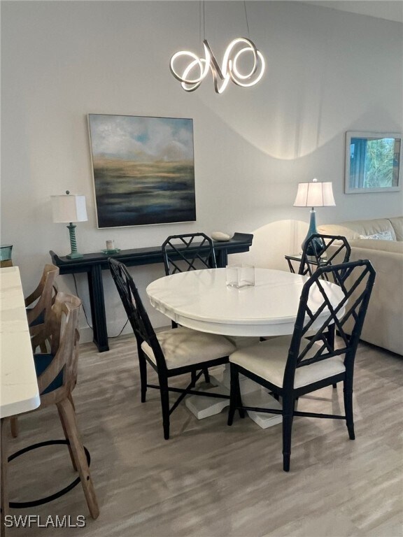 Photo - 2325 Carrington Ct Unidad 202