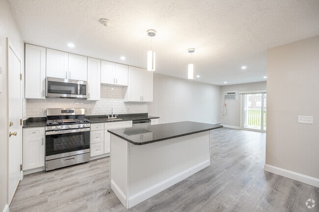 Interior Photo - Pondsview Apartments