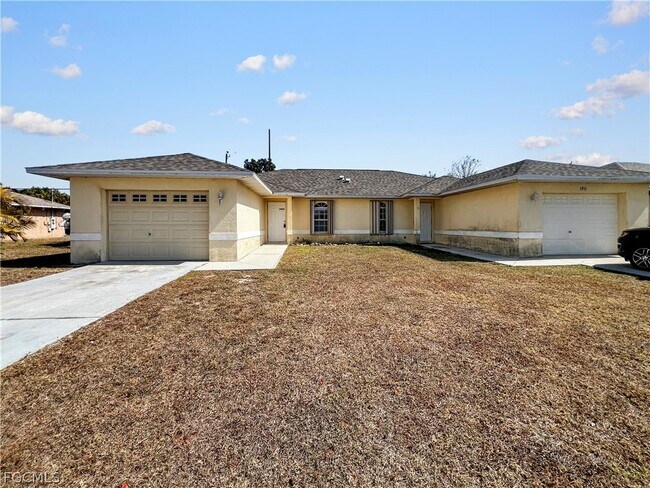 Photo - 1909 SW Santa Barbara Pl