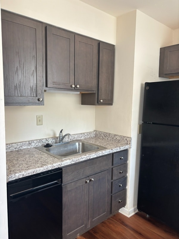 Photo - 123 E Gorham St