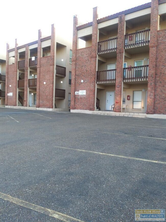 Photo - 125 E Morningside Dr Unit 302