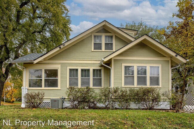 3 br, 1 bath House - 4801 Fontenelle Boule... - 3 br, 1 bath House - 4801 Fontenelle Boule...