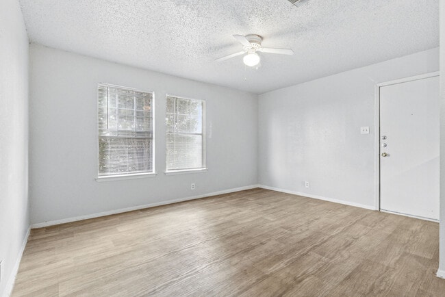 Photo - Arbors Of Taylor