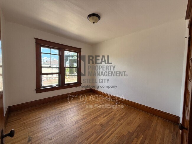 Photo - 212 W Evans Ave