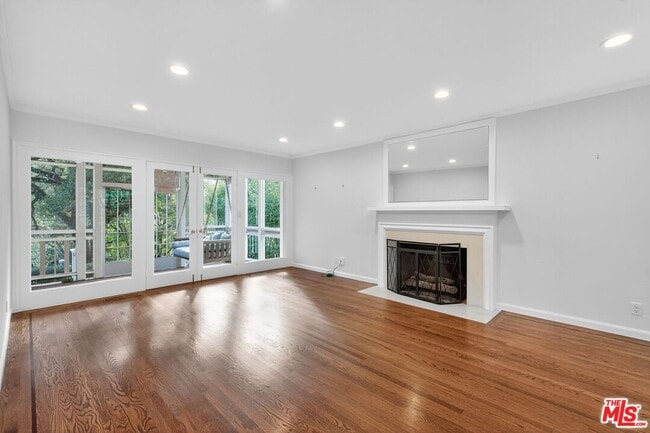 Photo - 15 N Ridgewood Rd