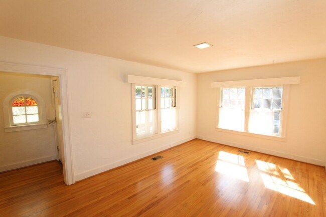 Photo - Charming 3BR Home Downtown | Hardwood Floors + In-Unit Washer/Dryer