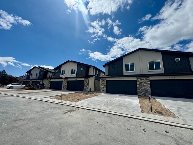 Photo - New Construction 3 Bedroom Townhome in University Park