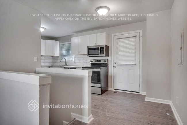 Photo - 3590 Collier Dr NW