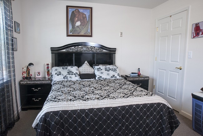 Photo - Bella Vista Apartments