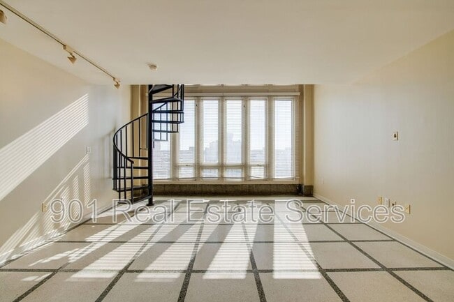 Photo - 66 Monroe Ave Unit #RG4