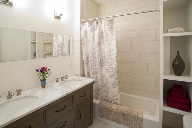 Photo - 283 Chestnut Ave Unidad 2