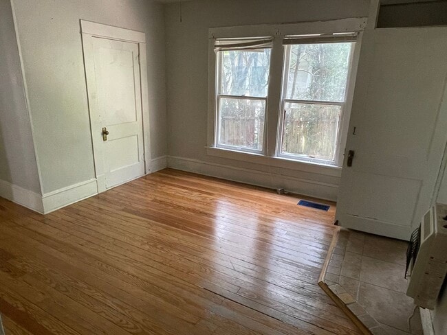 Photo - 820 College St Unit 822, Apartment 1 (Downstairs)