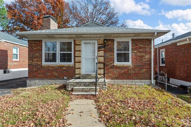 Building Photo - This Shrewsbury brick bungalow sits on a n... Rental