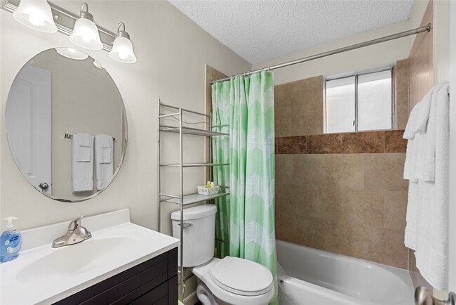 Photo - 4727 W Alabama St Unit 214