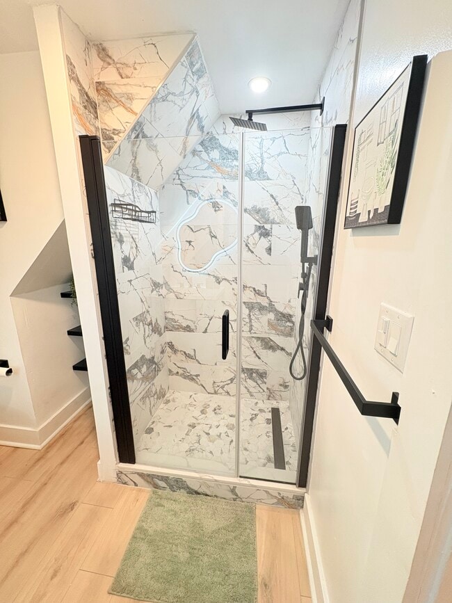 Photo - 1136 Wood Ave