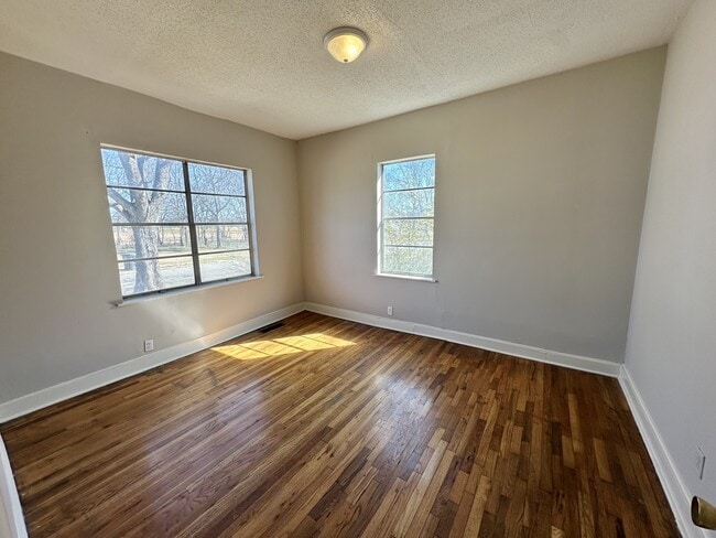 Photo - 1126 Escambia St