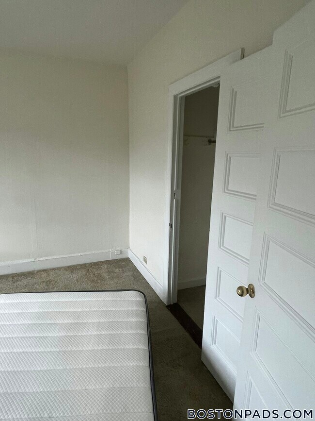 Photo - 1223 Beacon St Unit 403