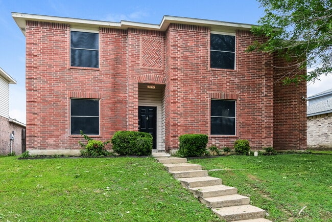 Photo - 2316 Graystone Dr