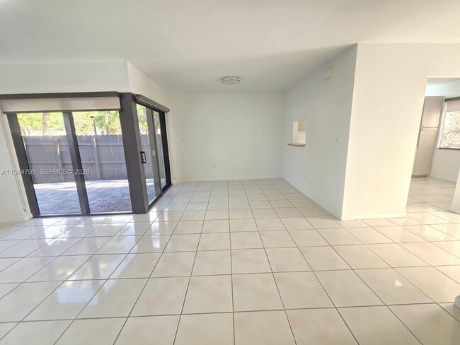 Photo - 15081 SW 127th Ct