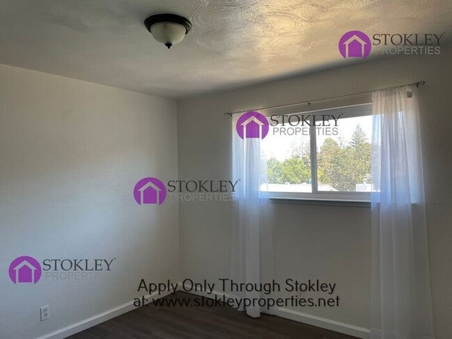 Photo - 540 Palms Dr