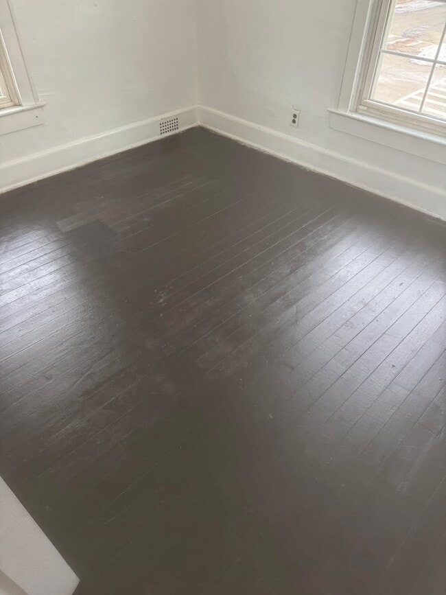 Photo - 528 N Horsman St