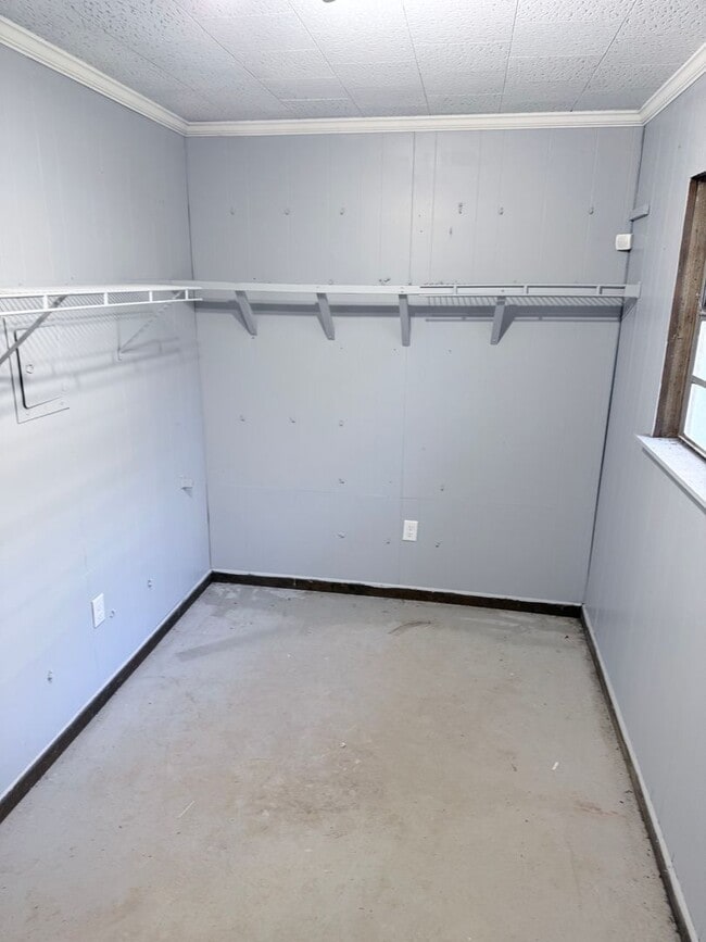 Photo - 4 bed 2 bath