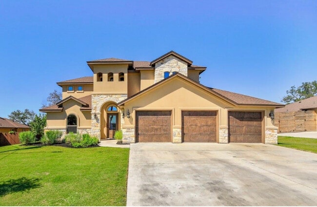 Building Photo - 108 Quail Run